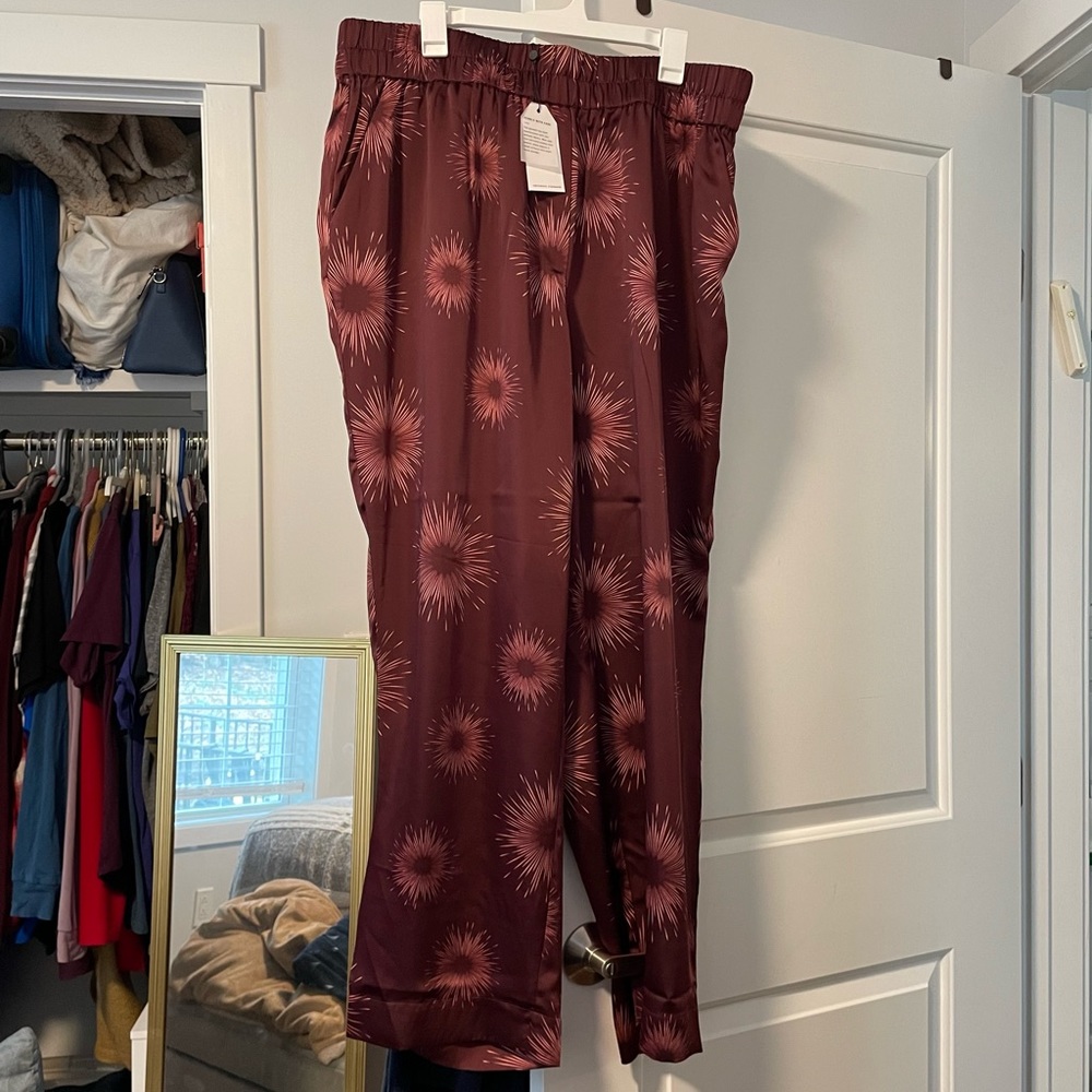 Universal Standard Lynda Luxe satin pants size M (18/20)